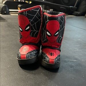 Light up Spider-Man Kids Snow Boots - Red and Black